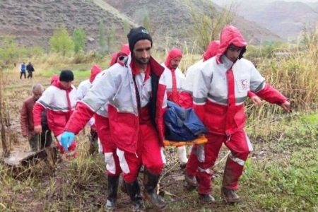 مرد 71 ساله مهابادی بخاطر جمع آوری گیاهان کوهی جان باخت