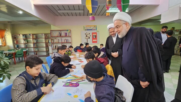 ۷۵۰۰ کتاب در کتابخانه کانون پرورش فکری کودکان بیجار وجود دارد - خبرگزاری رودخان | اخبار ایران و جهان