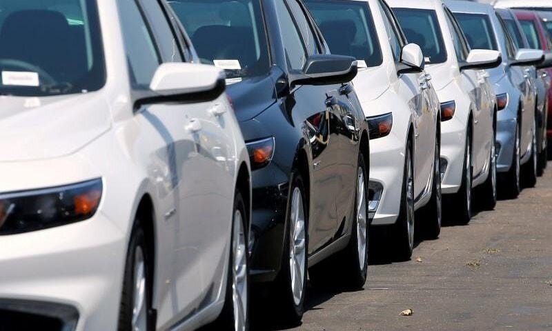اعتراض خریداران به تغییر قیمت در قراردادهای قطعی خودرو - خبرگزاری مهر | اخبار ایران و جهان