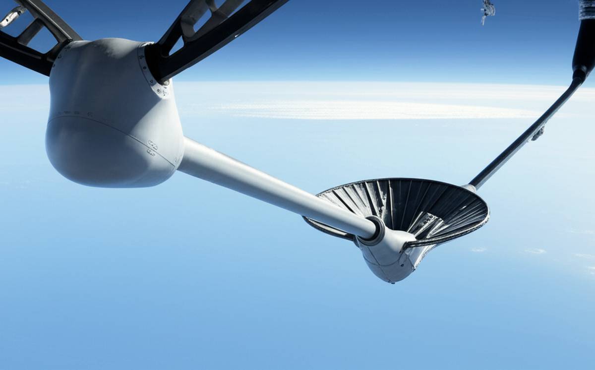 گردشگری سوخت رسانی سبدی و شلنگی (Probe and Drogue) | هر آنچه باید بدانید